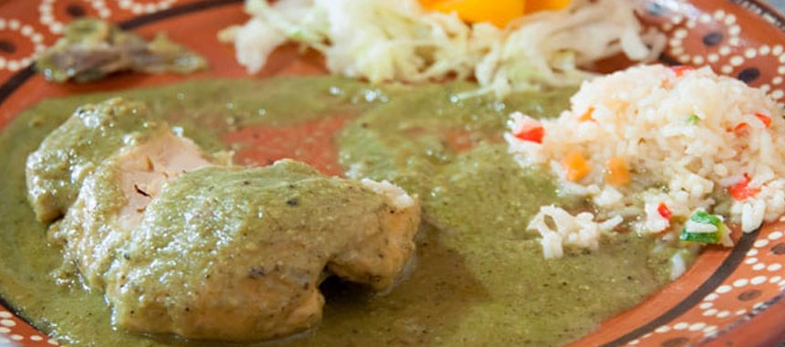 Pechuga de Pollo en Salsa Verde